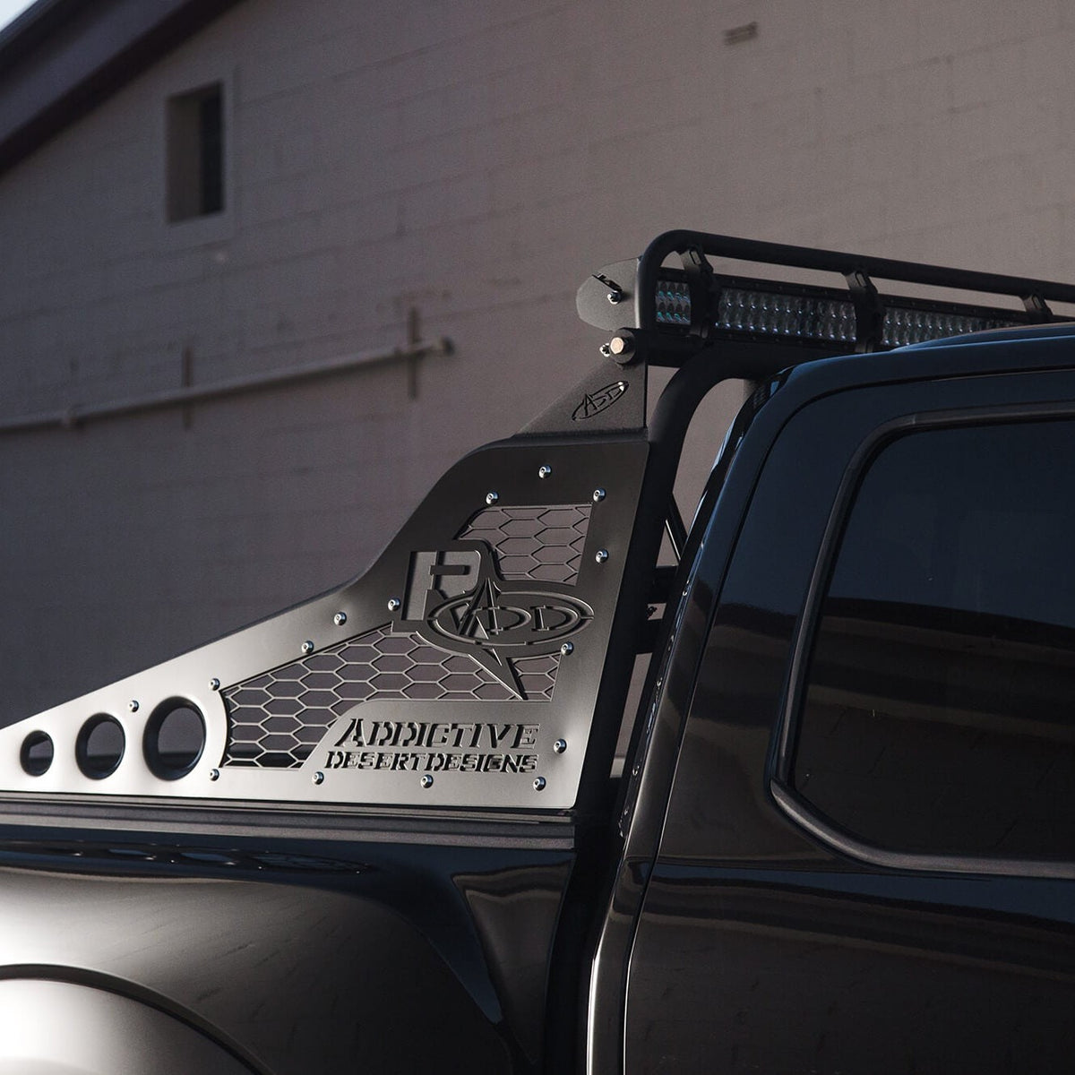 2017-ford-raptor-chase-rack
