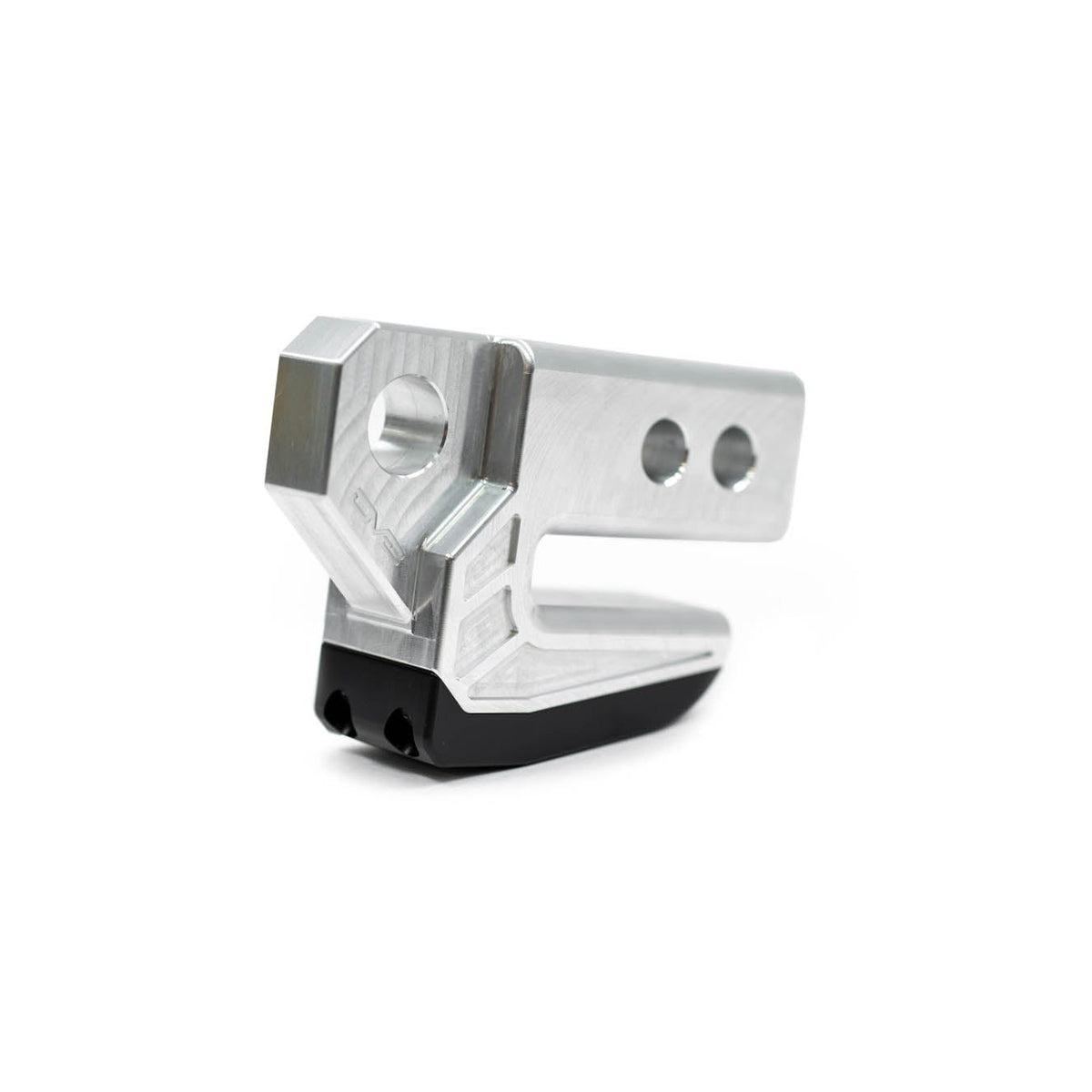 DV8 Xtract 2-Inch Hitch Receiver Skid Plate with D-Ring Mount — image 3