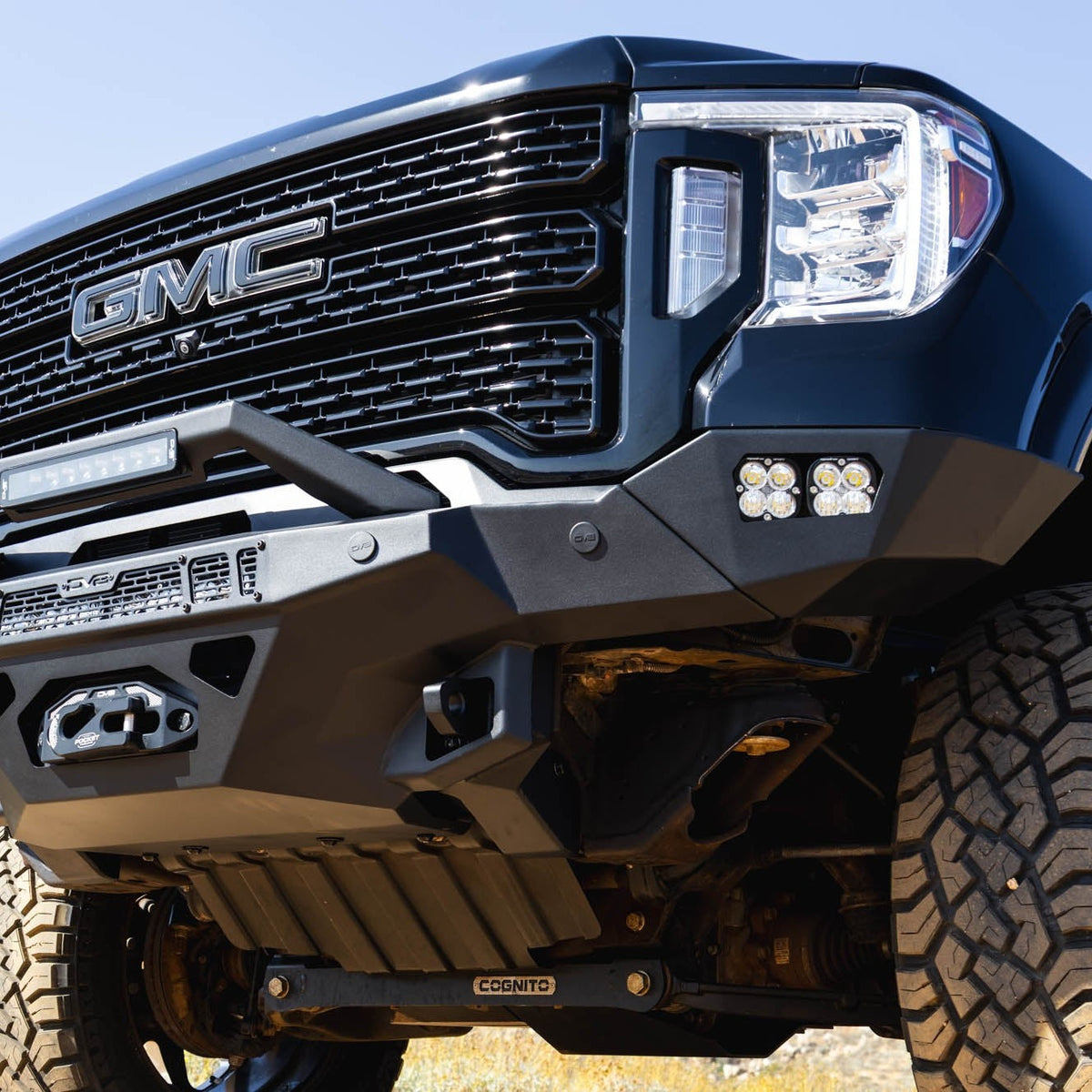 DV8 Offroad Bull Bar and LED Light Bar Mount for MTO and Spec Series Bumpers — image 3
