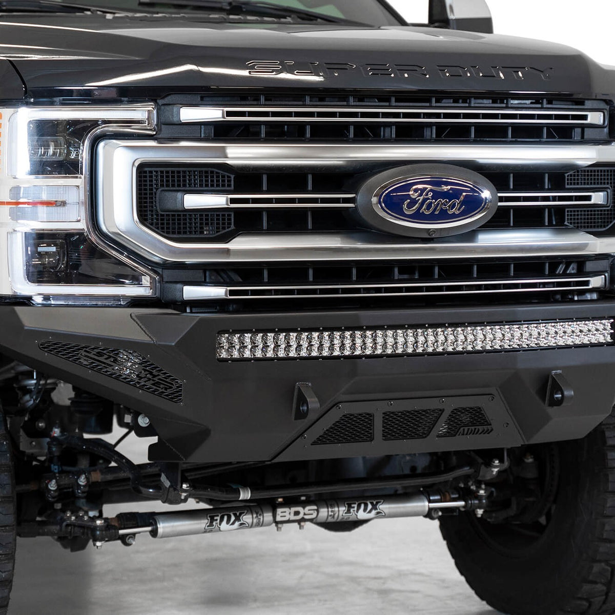 2020-Ford-Super-Duty-front-bumper