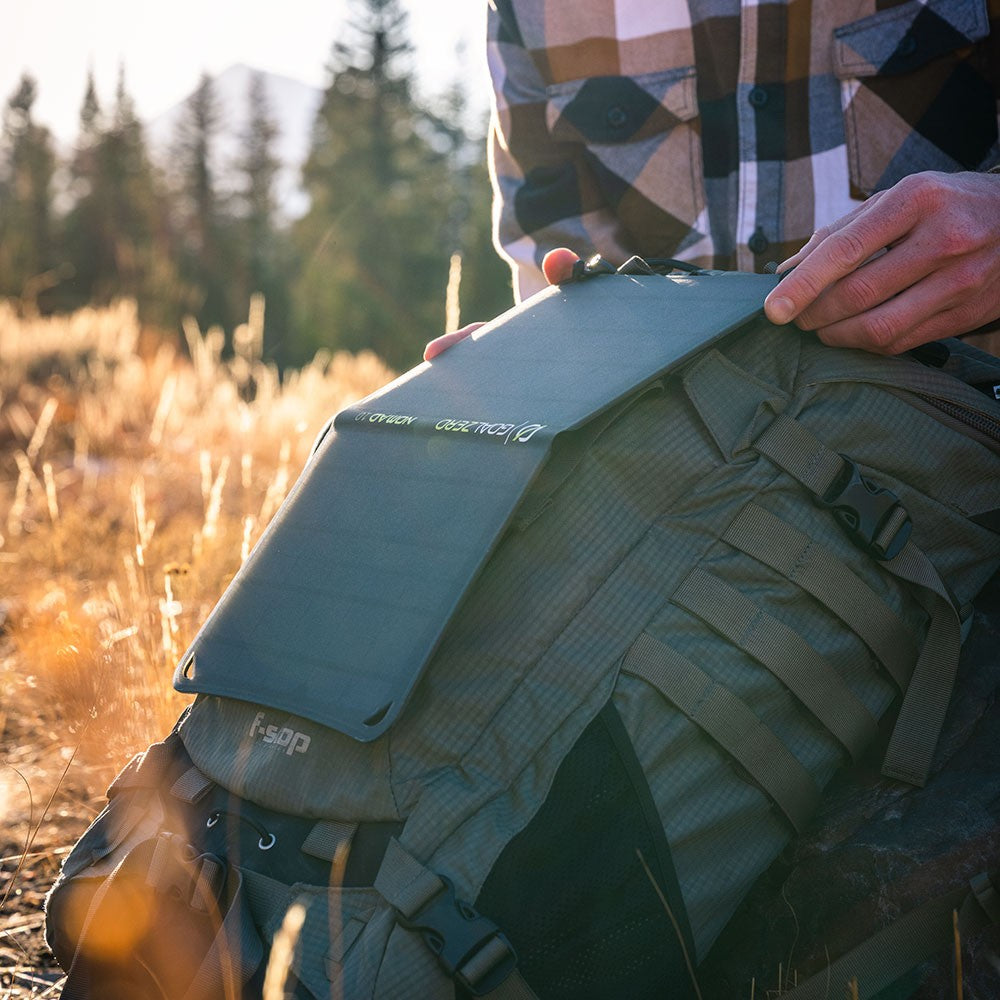 Goal Zero Nomad 10 Solar Panel and Torch 500 Multi-Purpose Light Kit — image 9