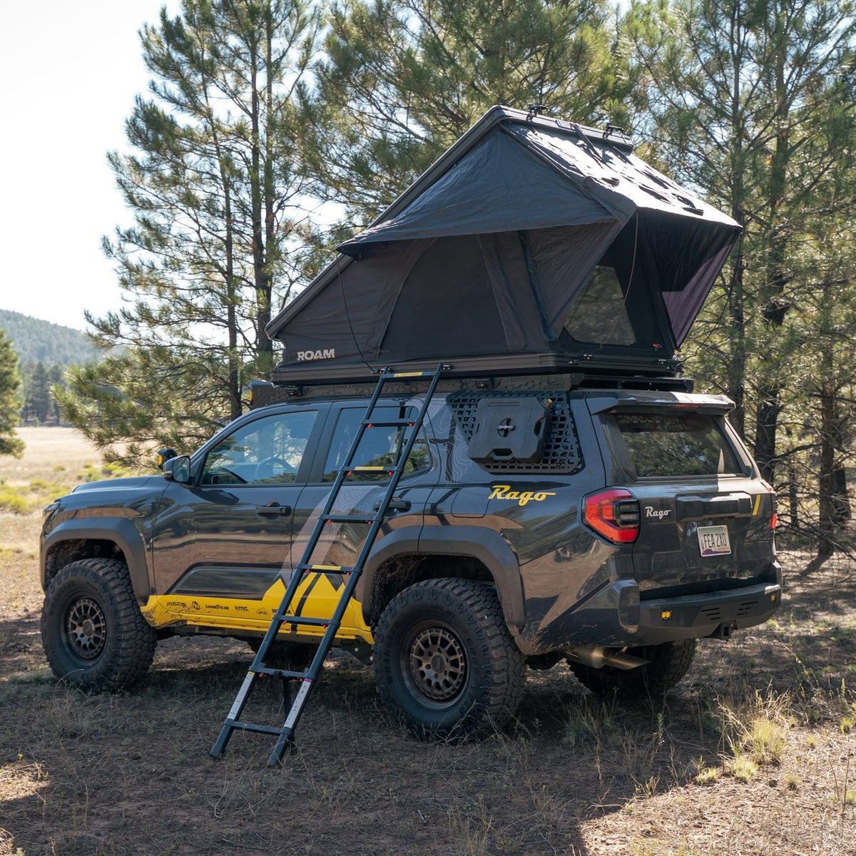 Rago Fabrication 2025+ Toyota 4Runner Roof Rack with Light Pocket — image 5