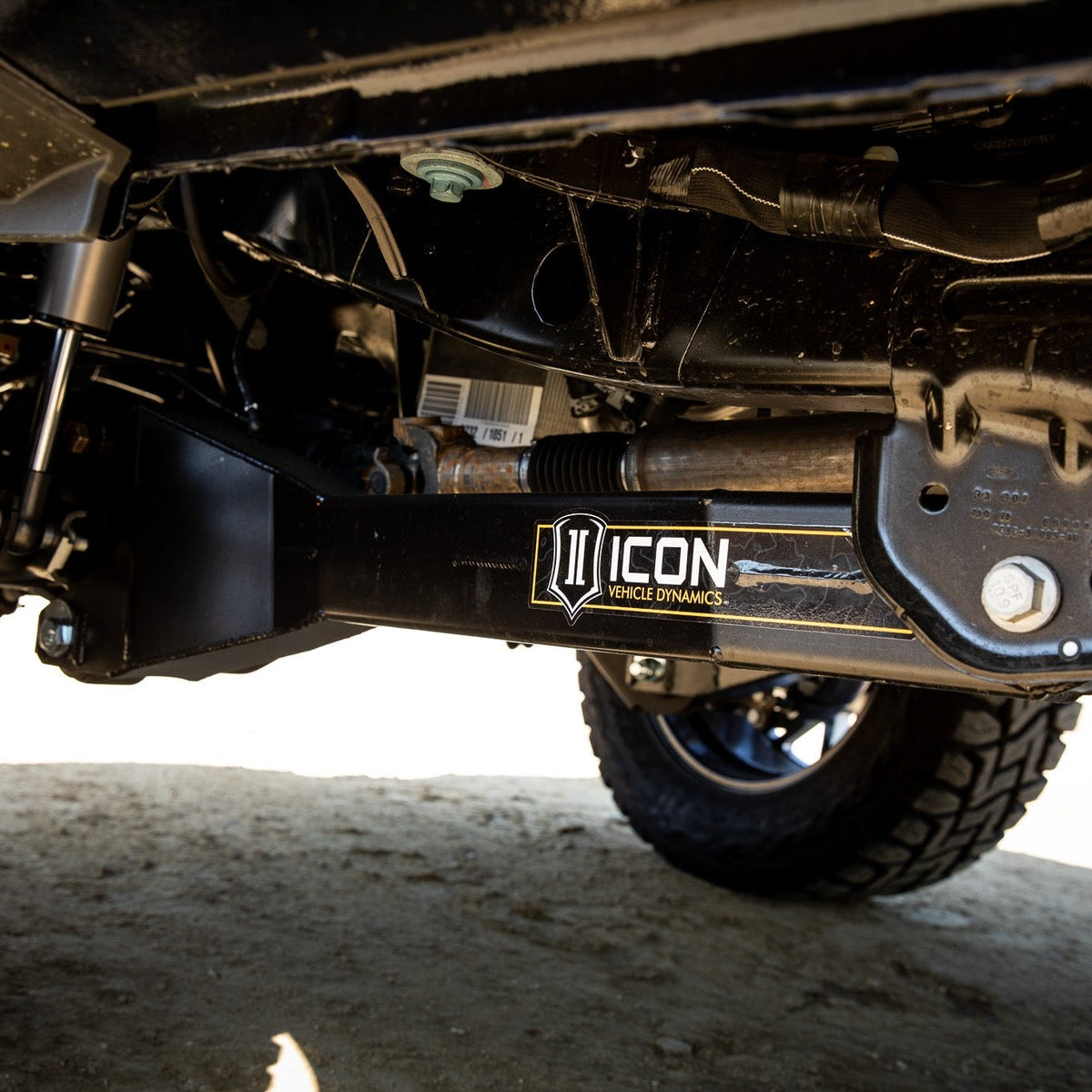 ICON Stage 1 2.5-Inch Lift Suspension System for 2023-2026 Ford F-250/F-350 Super Duty 4WD Gas — image 2