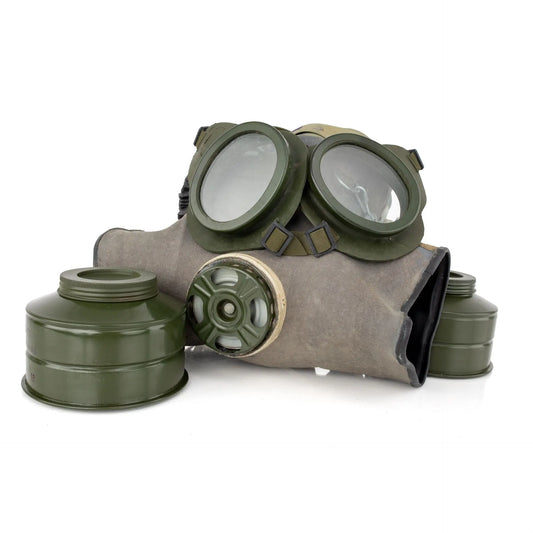 Romanian Horse Gas Mask w/ Bag | Issued