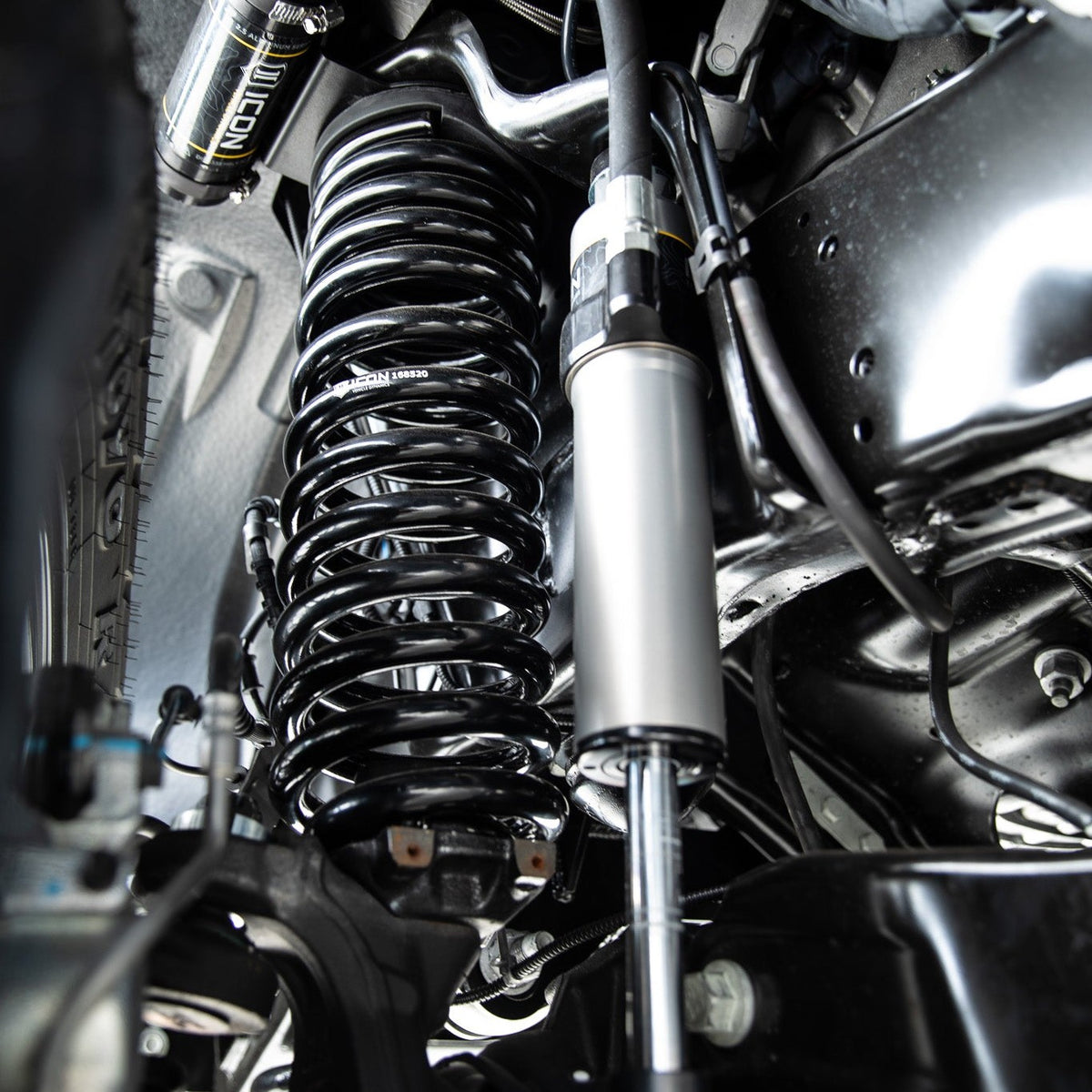 ICON 2023-2026 Ford F-250/F-350/F-450/F-550 Super Duty 4WD Diesel 2.5" Lift Front Dual Rate Coil Spring Kit — image 1