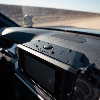 Device Dash Mount in the 6th Gen Toyota 4Runner with USB Charging