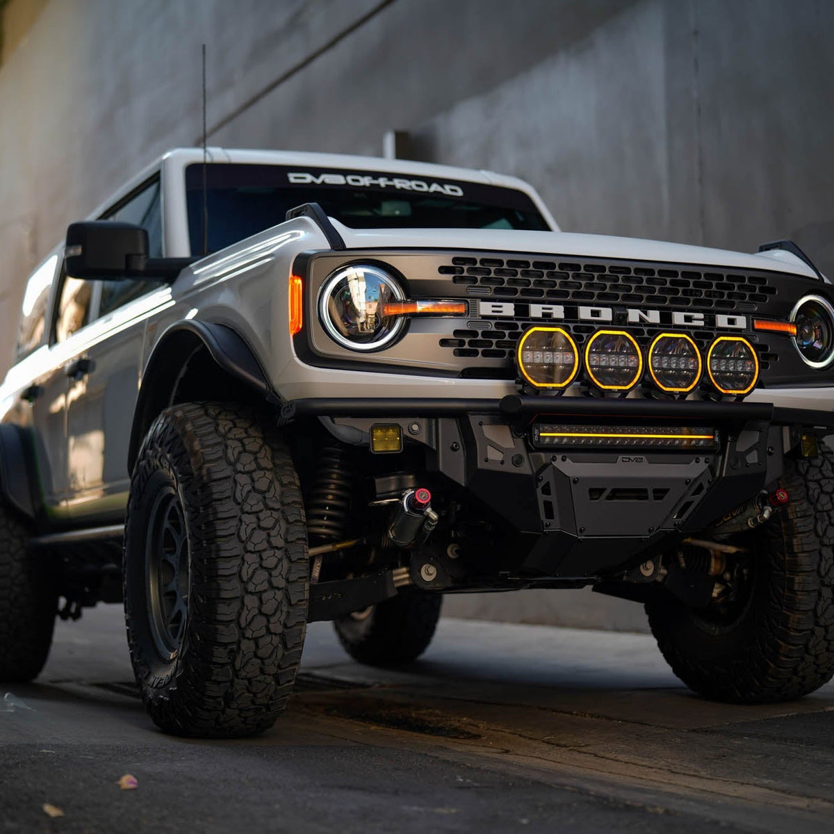 DV8 Offroad 7-Inch Halo Elite Round LED Light — image 2