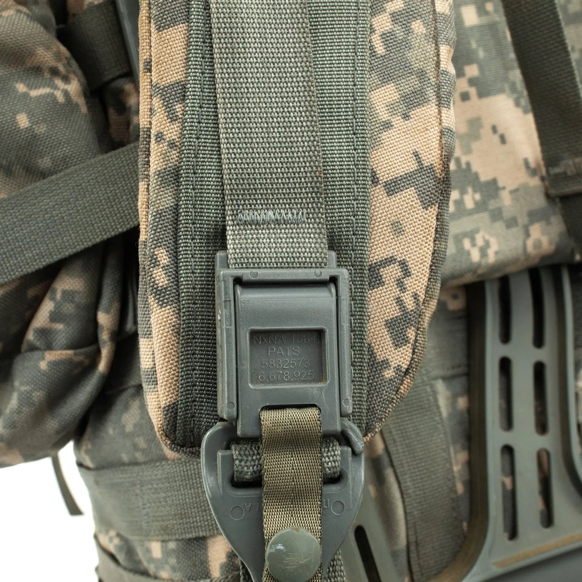 US MOLLE II Large Rucksack UCP Camo | Issued