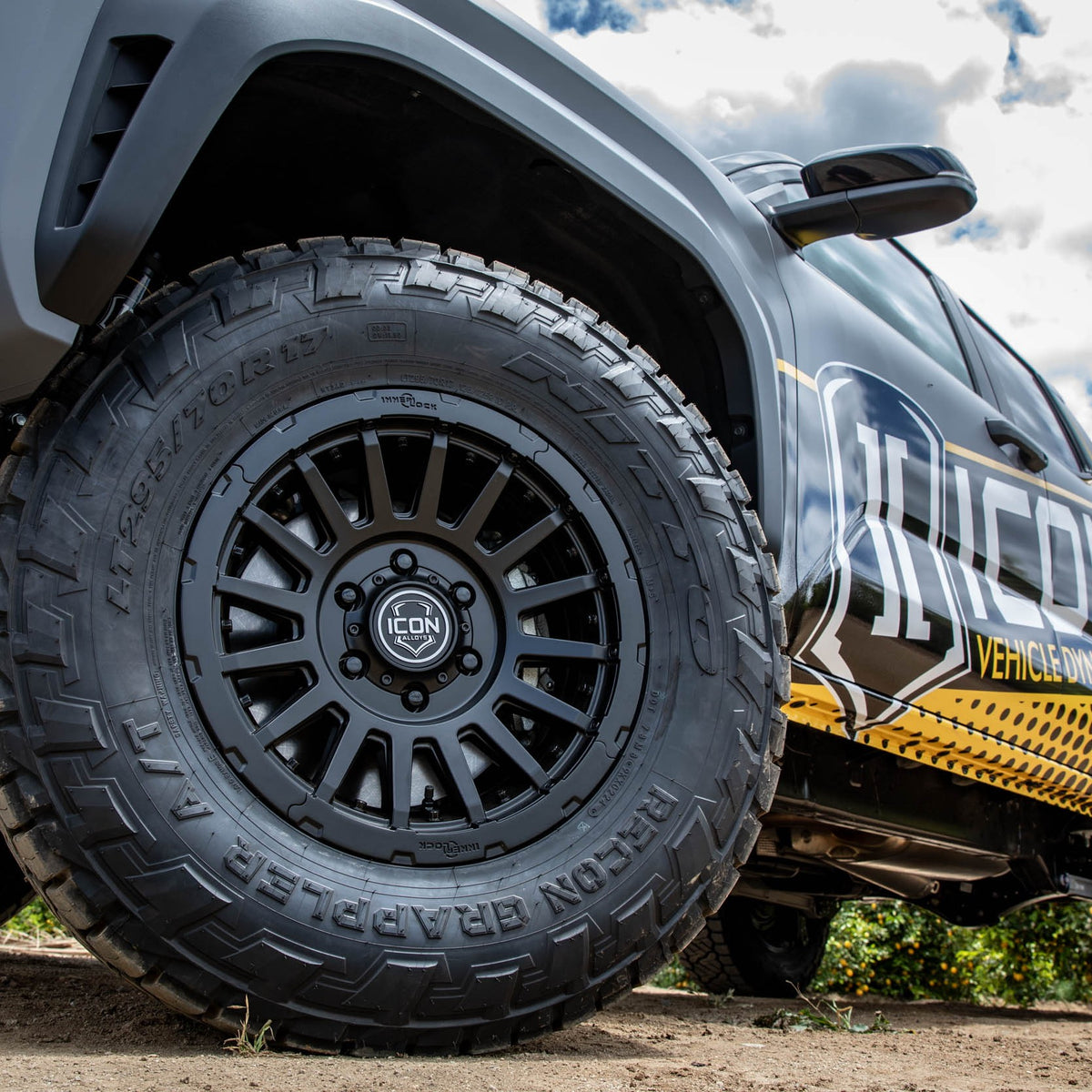 ICON Alloys Recon Pro 18x9 6x5.5 +25mm Satin Black Wheel — image 4