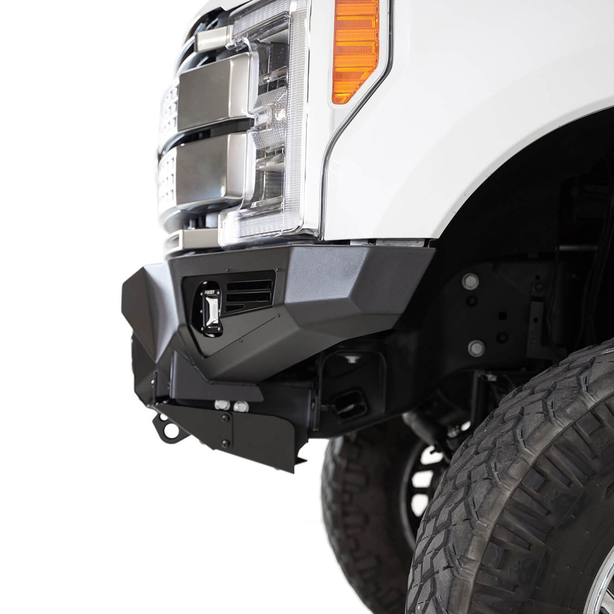 Aftermarket-Ford-Super-Duty-front-bumper