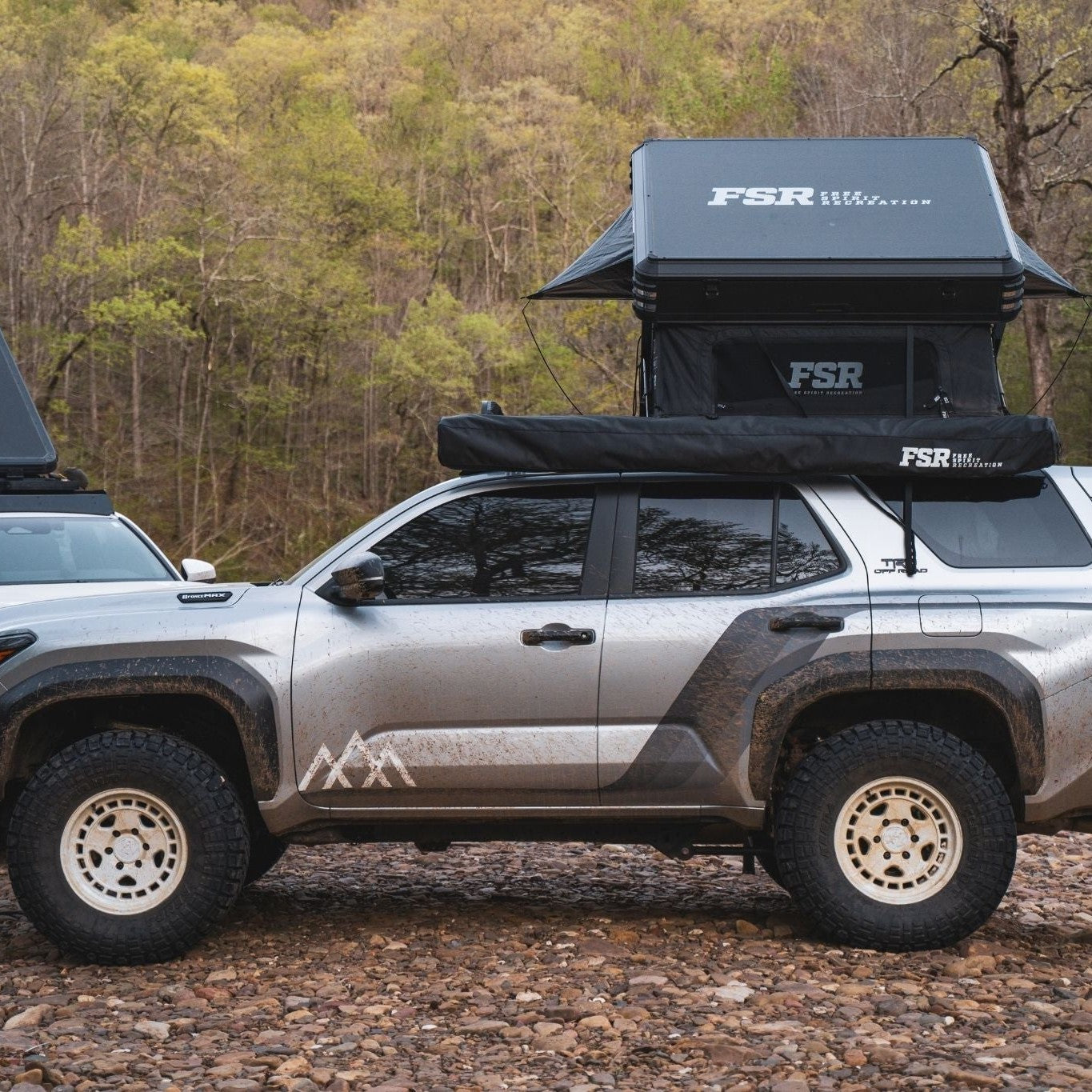 Freespirit Recreation Kali Aluminum Hard Shell Rooftop Tent — image 3