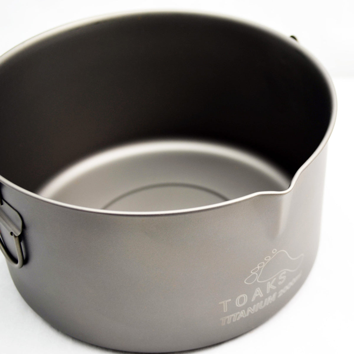 TOAKS Titanium 2000ml Pot with Bail Handle — image 2