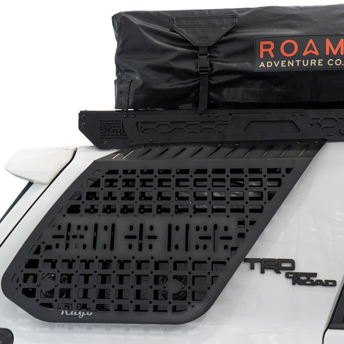 Rago Fabrication 4Runner Exterior MOLLE Storage Panel — image 2