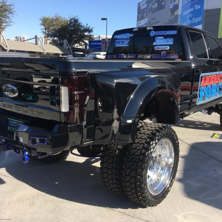 BulletProof Hitches 3.0" Heavy Duty 14" Drop/Rise Adjustable Ball Mount Hitch — image 3