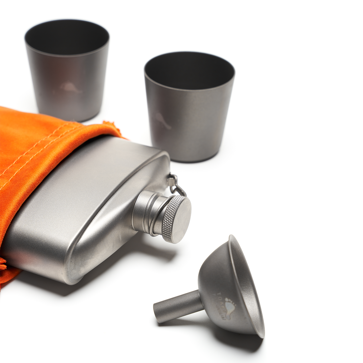 TOAKS Titanium Flat Flask Set with Shot Glasses and Funnel — image 3