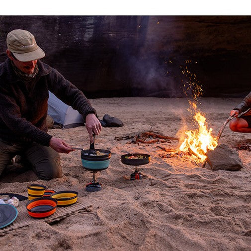 Description || Frontier Ultralight Collapsible Dinnerware Set - (6 Piece)