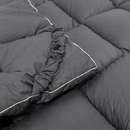 Close up of the corner of the FSR Cloud Topper rooftop tent mattress topper from Free Spirit Recreation