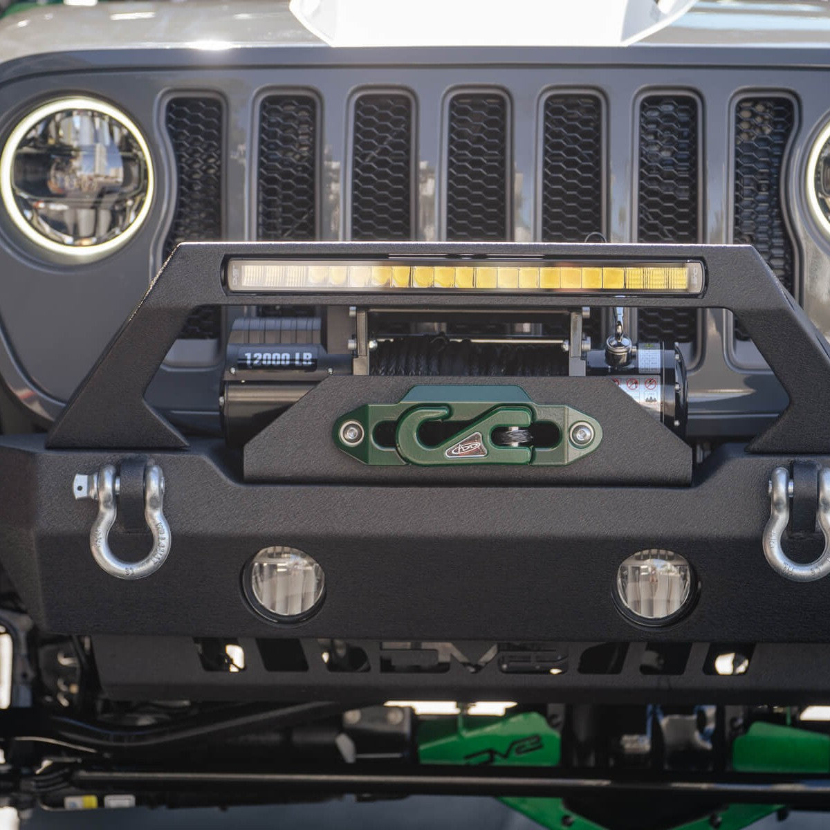 DV8 Offroad Elite Series 20-Inch Single-Row LED Light Bar — image 2