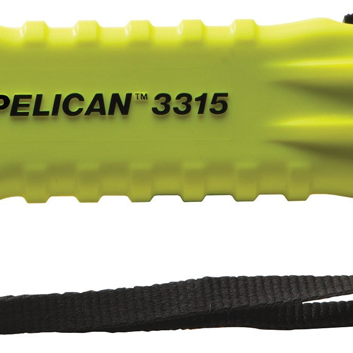pelican 3315 aa compact industrial flashlight