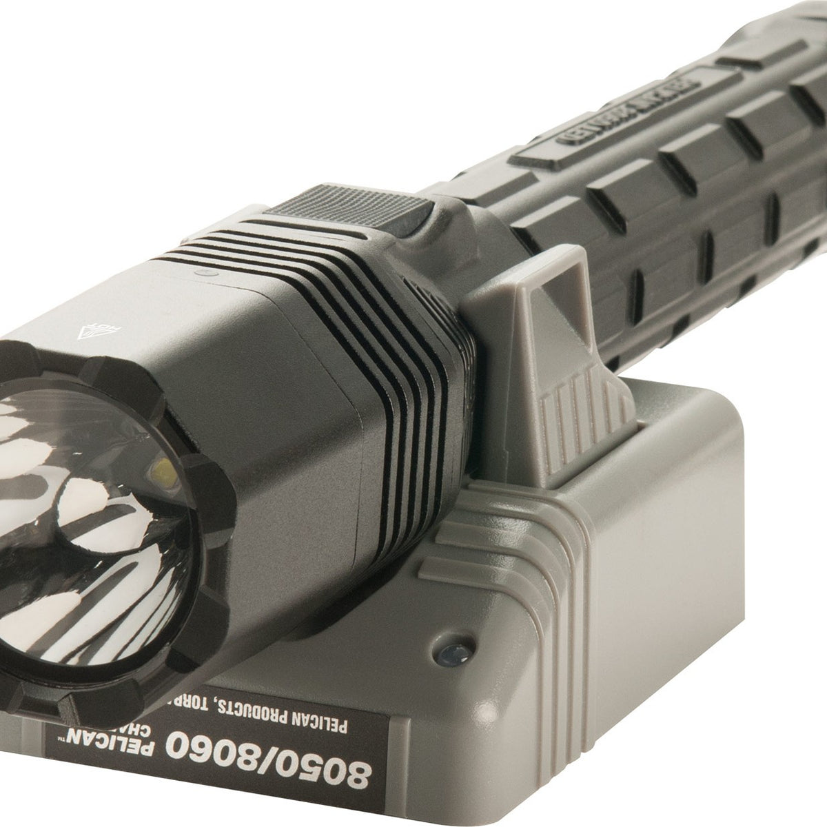 pelican 8060 super bright rechargeable flashlight